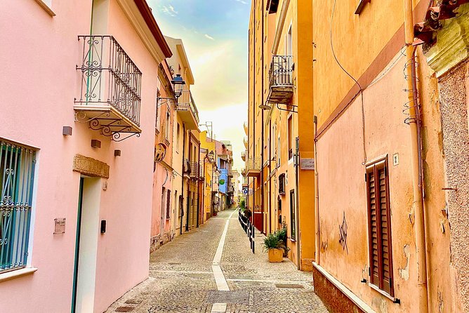 Olbia: Private Romantic Tuk-Tuk Tour - Starting at Molo Brin beside the harbor
