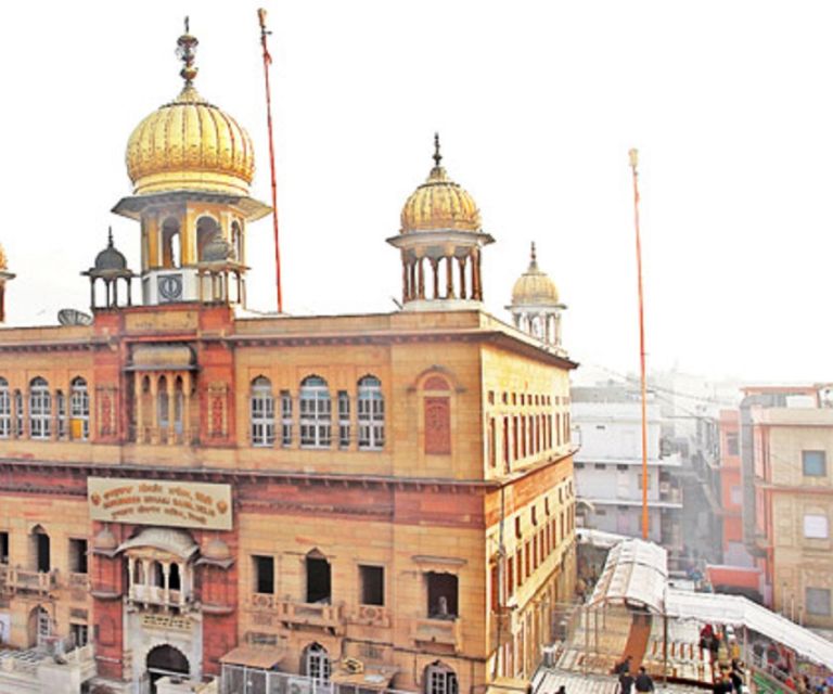 Old Delhi: 3-Hour Private Tuk-Tuk/Rickshaw Ride Tour - Jain Mandir and the bird hospital
