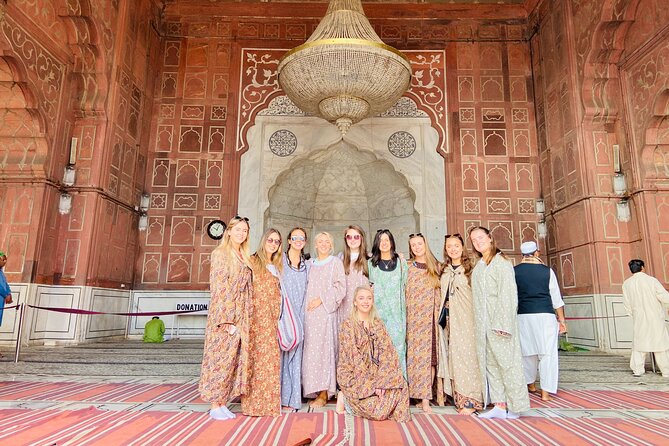Old Delhi Chandi Chowk Food Tour with Rickshaw Ride - 4-5 Hours - Jama Masjid gives the morning a grand start