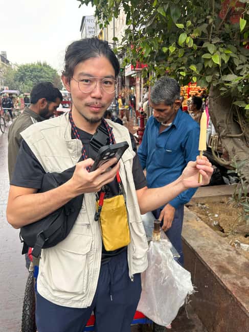Old Delhi Famous Private Street Food & Tuk-Tuk Tour - The spice market and the story behind the flavors