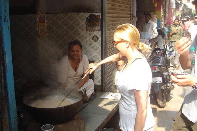 Old Delhi Food, Heritage&Cultural Walk with Rickshaw ride to Masterji Kee Haveli - Why this Old Delhi walk feels different