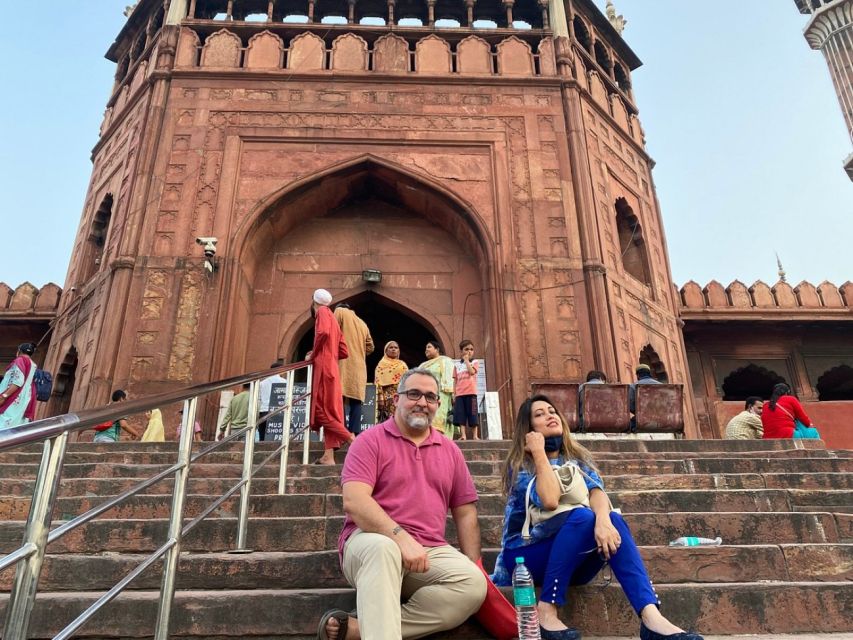 Old Delhi: Private Tour of Chandni Chowk, Tuk Tuk & Food - Guide quality and the private experience