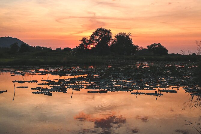 Old Siem Reap Sunset Food Tour by Tuk-Tuk - Starting with Kula cooking