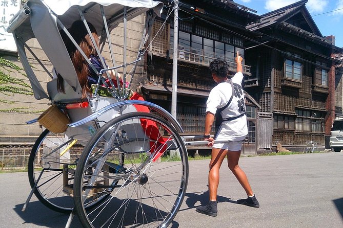 Otaru Rickshaw Tour - The guides make the difference