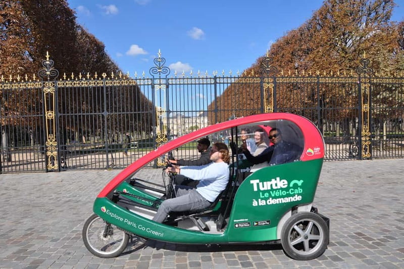 Paris: 2 hours Emily Tour in a Private Rickshaw bike - Key points to know before booking