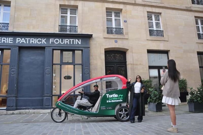 Paris: 2 hours Emily Tour in a Private Rickshaw bike - Luxembourg Gardens and Saint-Germain