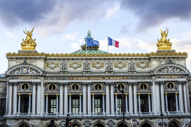 Paris Private Sightseeing Guided Tour by Electric Rickshaw - Liberty symbols, Les Invalides, and the National Assembly