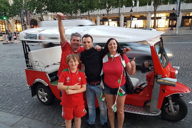 Paris Sightseeing by Tuk Tuk Golf Cart 2 hours - Key points to know before you book