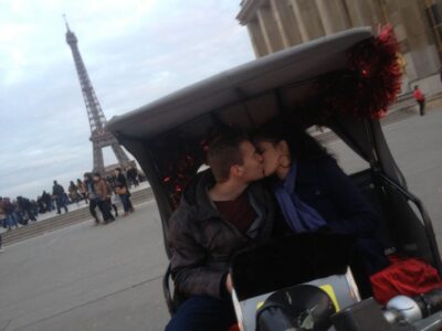 Paris Tuk-Tuk: 2, 4 or 6H First Highlights & Parisian Areas
