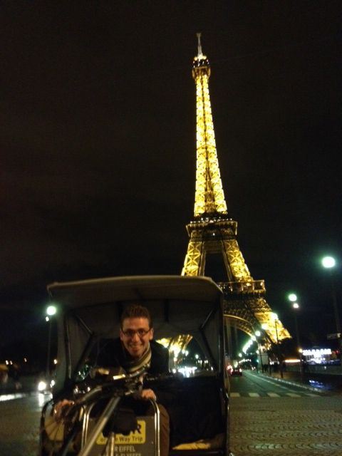 Paris Tuk-Tuk: 2, 4 or 6H First Highlights & Parisian Areas - Group size and the $283 price