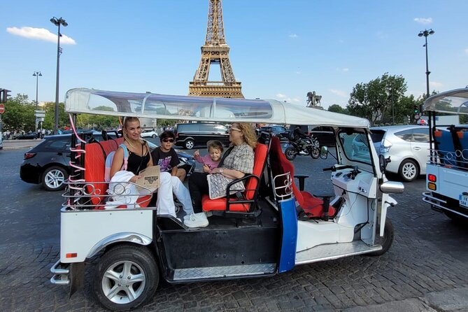 Paris with a Tuk Tuk - Private 2-Hour TukTuk Tour - Guides, flexibility, and the human factor