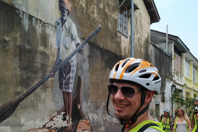 Penang George Town All-In-One Heritage Tour By Bicycle & Trishaw (Metro Bike) - Fort Cornwallis and the British chapter