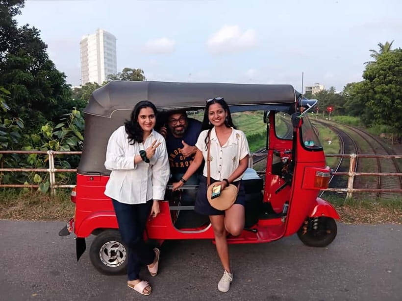 Personal Guided Colombo City Tour by Tuk Tuk - All Inclusive - The private format and what it buys you