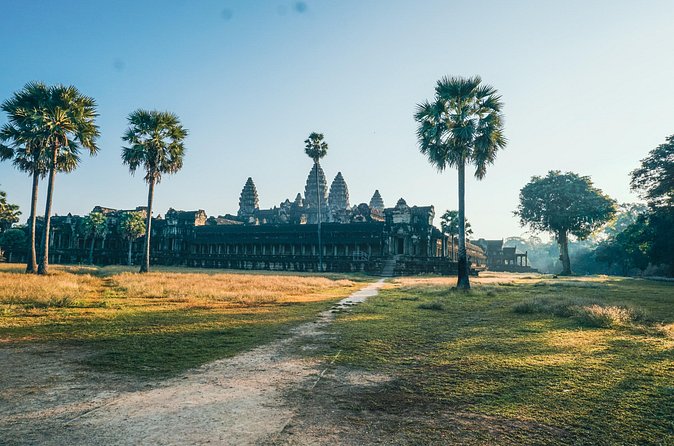 Personalised Angkor Wat Sunrise Tour by TukTuk - Price, pass, and real value