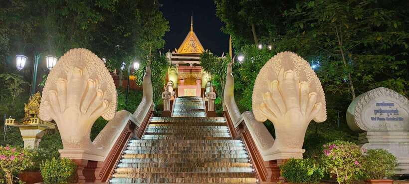 Phnom Penh: City Sights Evening or Half day Tour by Tuk Tuk - Evening route: Phnom Penh after the lights come on