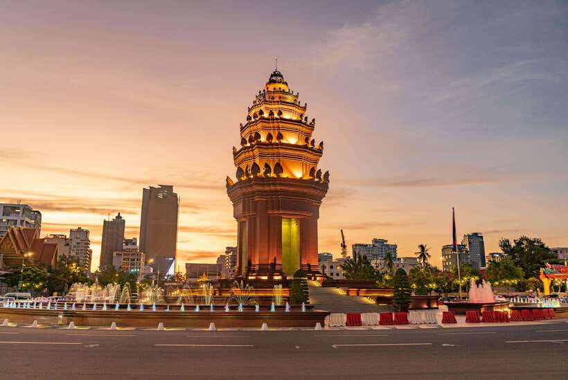 Phnom Penh City & Silk Island Full Day Tour by Tuk Tuk - What this Phnom Penh tour really includes