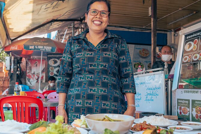 Phnom Penh’s Culinary Underground: Local Food Tour by Tuk-tuk - Stop four: ribs near Tuol Sleng