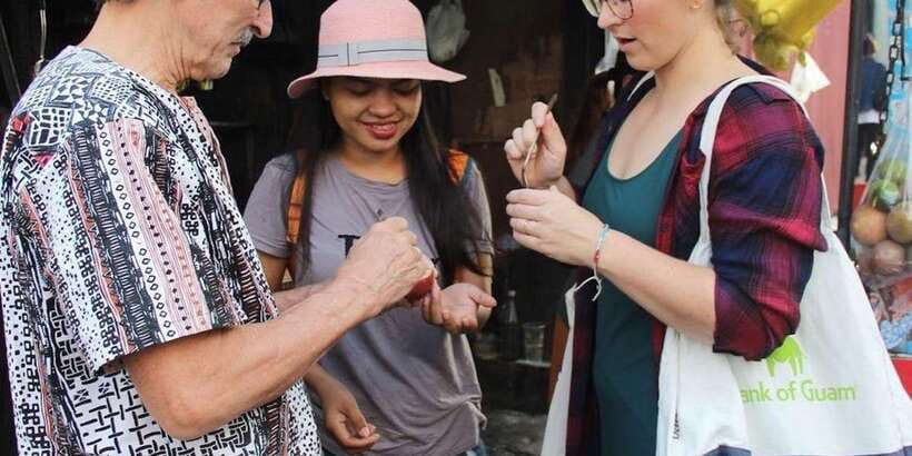 Phnom Penh's Ultimate Street Food Tour by Tuk Tuk - Bassac Lane: cocktail or mocktail to close the night