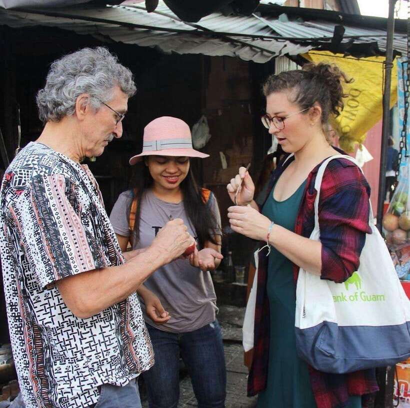 Phnom Penh's Ultimate Street Food Tour by Tuk Tuk - Royal Palace: a graceful start with a cold beer