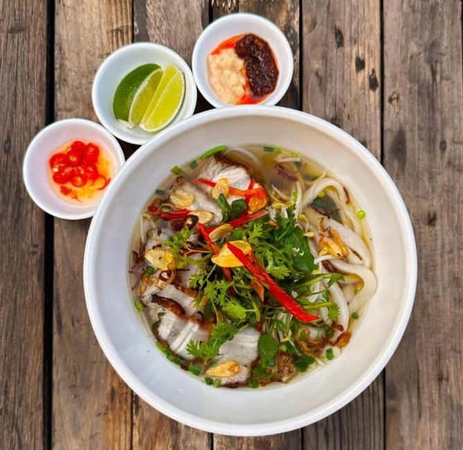 Phnom Penh: Street Art and Noodle Tour by Tuk Tuk - Three Cambodian noodle dishes, three different stories