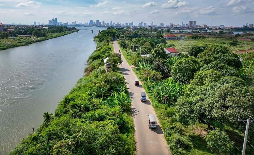 Phnom Penh to Silk Island By Tuk-Tuk with local Expert - Why this short trip works so well