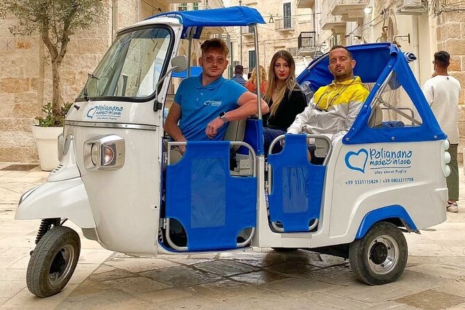 Polignano a Mare: Vintage Private Tour in TukTuk - Cala Sala and the last active fishermen