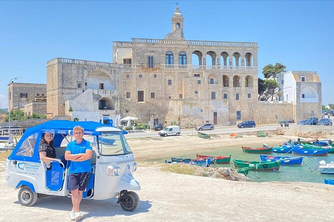 Polignano a Mare: Vintage Private Tour in TukTuk - Domenico Modugno and the sound of Polignano