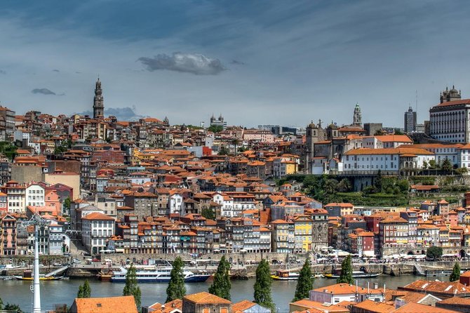 Porto Full Day Private Tour with Tuk Tuk and Lunch - Seeing Porto in a tuk-tuk over eight hours