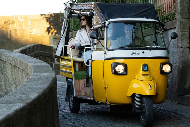 Porto: Fun Private Tuk Tuk Tour - How the guides shape the experience