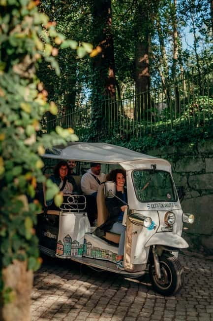 Porto Tuk Tuk Tour: Clérigos, Scenic & Viewpoints - 1H to 4H - Key points at a glance