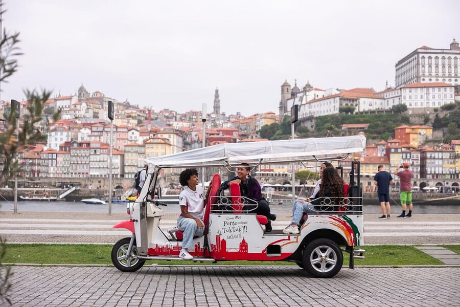 Porto: Tuk tuk Tours with Port Wine Tasting - Why a Porto tuk tuk makes sense