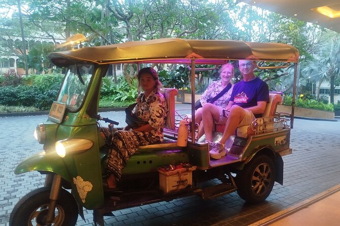 Premium Bangkok City Tour by Tourist Boat and TukTuk - Entering the Grand Palace and Wat Phra Kaew