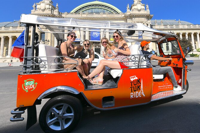 Premium private tour of Paris in an Electric TukTuk (4 hours) - Paris highlights without the long walks
