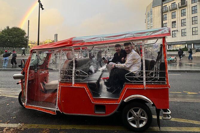 Premium private tour of Paris in an Electric TukTuk (4 hours) - Montmartre and the Sacré-Coeur
