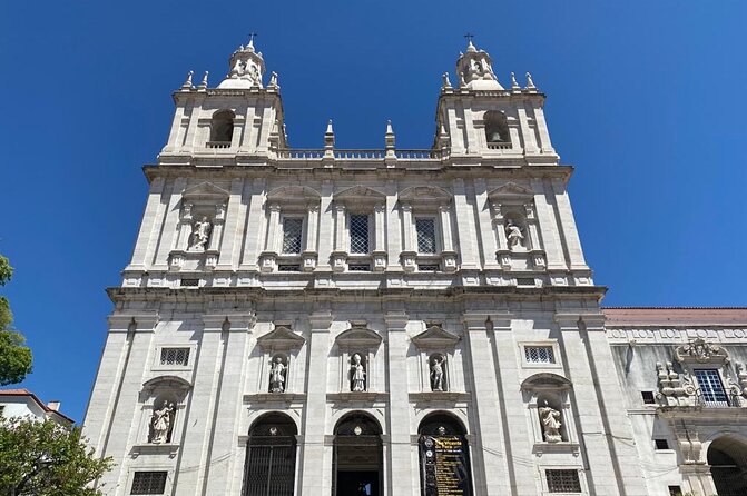 Private 1H30 Tuk Tuk Tour in Lisbon City - Starting at Time Out Market and Pink Street