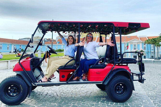 Private 1H30 Tuk Tuk Tour in Lisbon City - São Vicente, the National Pantheon, and Alfama