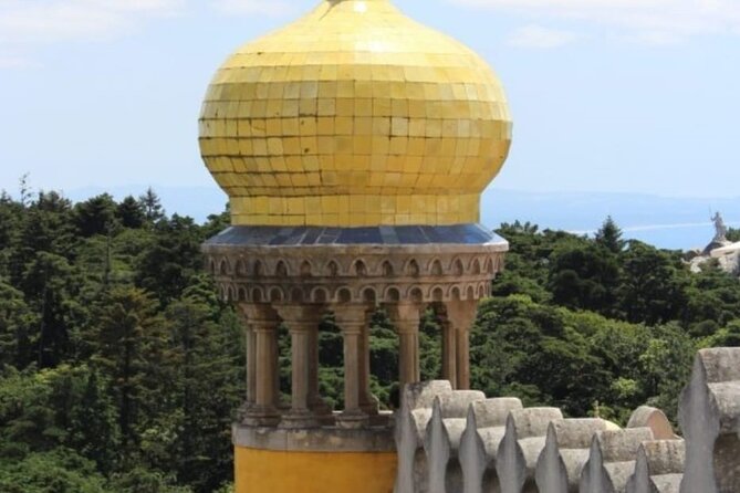 Private Adventure Tuk-Tuk,Sintra and Cascais, full day - Sintra’s old center and National Palace