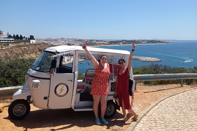 Private: Albufeira / Vilamoura City & Beach Tour (TukTuk or Jeep) - Praia da Gale: sunset and surf country