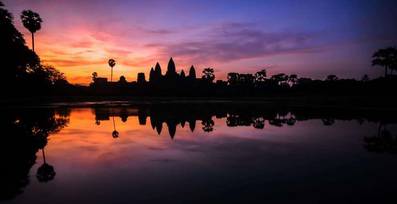 Private Angkor Sunrise, Guide Breakfast and Tuktuk included - Ta Prohm at 9:00 AM