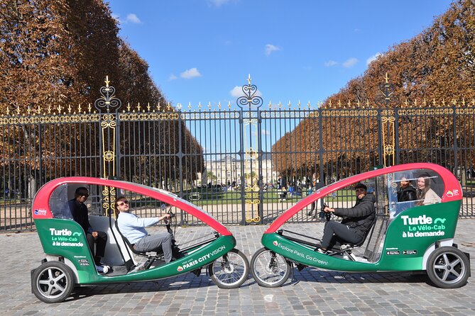 Private City-Tour by rickshaw bike in Paris: The "Saint-Germain" - Starting at Place Saint-Michel