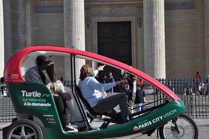 Private City-Tour by rickshaw bike in Paris: The "Saint-Germain" - Luxembourg Gardens from the street