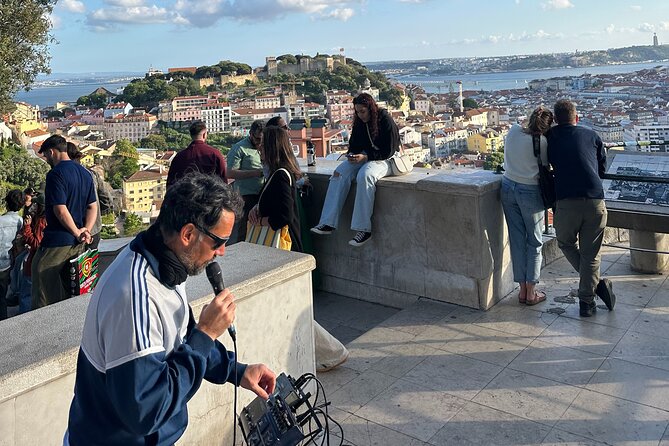 Private Eco Tuk Tuk Tour of Lisbon's Center Essential Landmarks - São Roque and São Pedro de Alcântara
