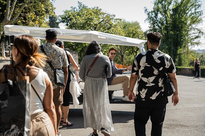Private Electric Tuktuk Tour of Rome with Prosecco and Pickup - What the private format is really worth
