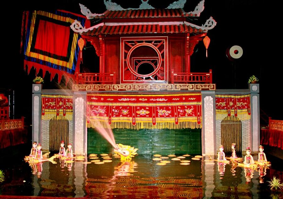 Private Evening Cyclo Tour with Water Puppet Show - What the $40 price really covers