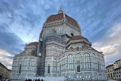 Private Florence Tour by Golf Cart ETukTuk with Audio Guide