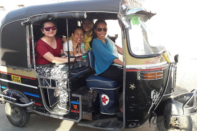 Private Full Day Jaipur Tour by Tuk-Tuk - Why a tuk-tuk works well for Jaipur