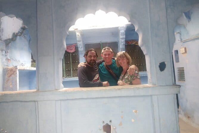 Private Full Day Jodhpur CIty Sightseeing Tour By Tuk Tuk - Jaswant Thada offers a quieter hour
