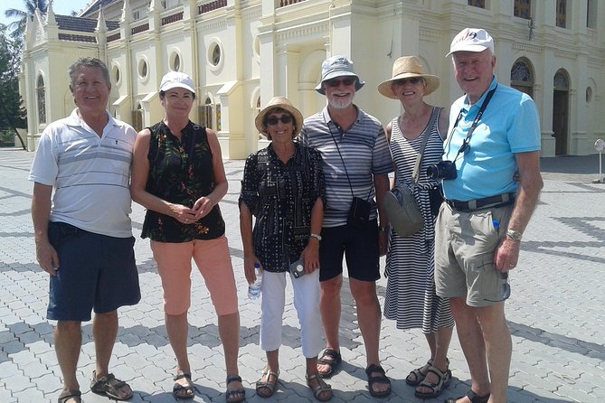 Private Guided Kochi Tuk tuk Tours with Pickup from Cruise Ships - Dutch Cemetery and the old colonial quarter