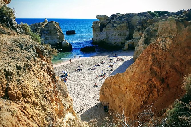 Private Guided Tuk Tuk Tour with pick-up and drop-off in Albufeira - Who will get the most from this ride