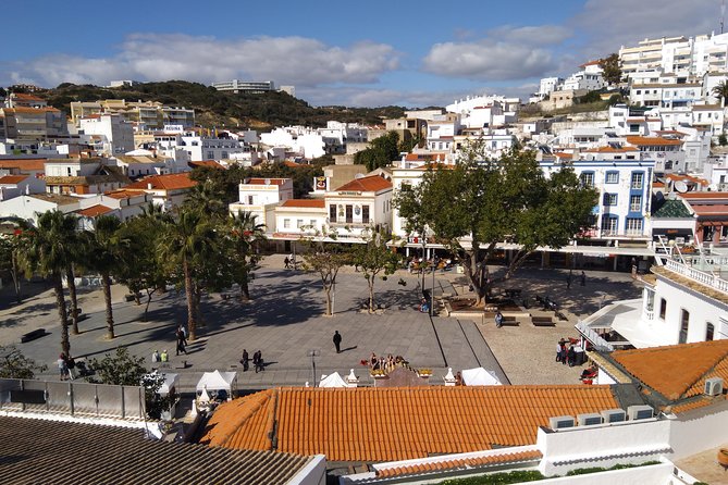Private Guided Tuk-Tuk Tour with Pick-Up and Drop-Off of Albufeira - What the one to two hours really gives you